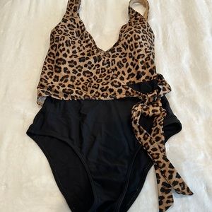 Sumersalt perfect wrap one piece